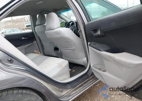 2013 Toyota Camry Le z USA, uszkodzony, nr VIN 4T1BF1FK7DU272562